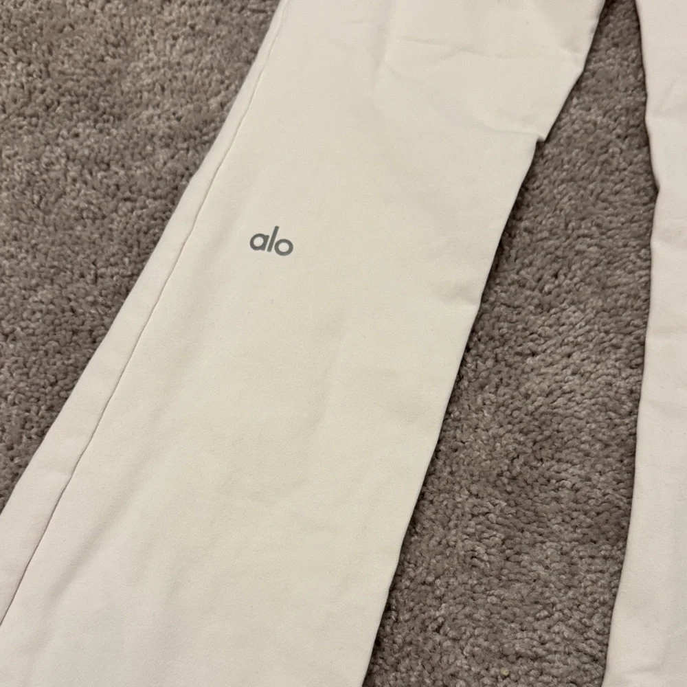 ALO Yoga Cream Flare Pants